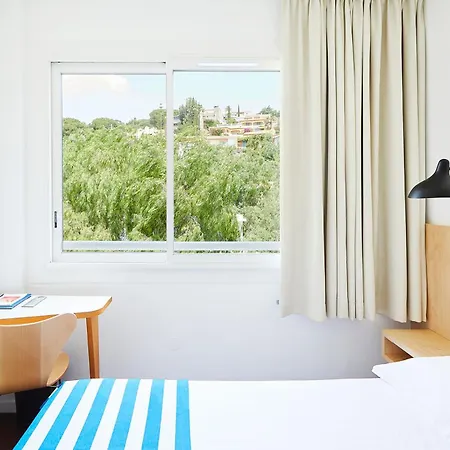 California Hotel
