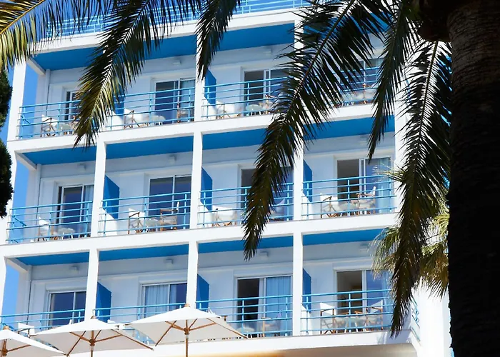 Hotel California 2*